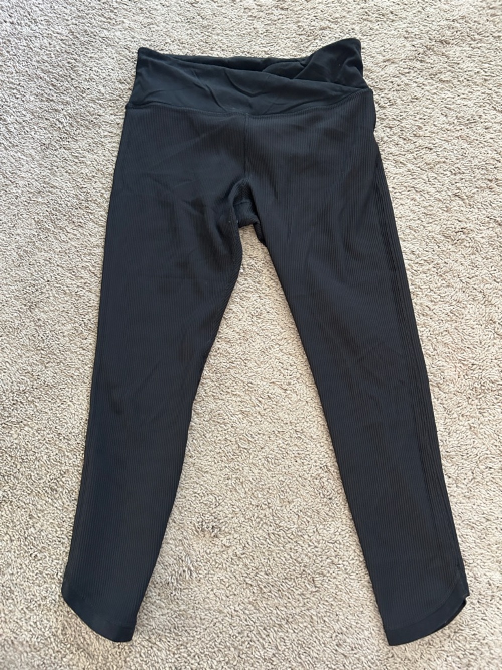 Athleta 7/8 length Black Ribbed Active Leggings